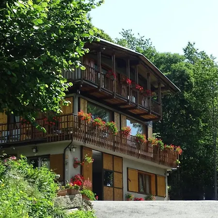 Apartment La Finestra Sul Monviso *